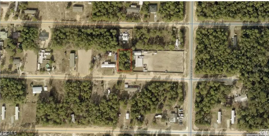 E Fernwood Court, Defuniak Springs, FL 32433 - #2