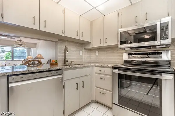 1828 Pine Valley Drive #201, Fort Myers, FL 33907