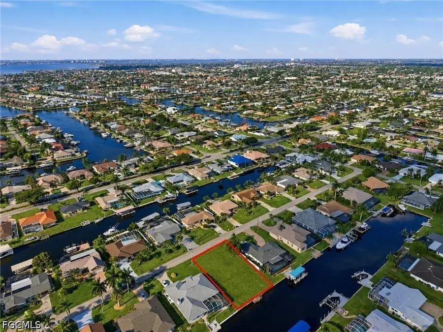 1907 SE 37th Terrace, Cape Coral, FL 33904 - #3