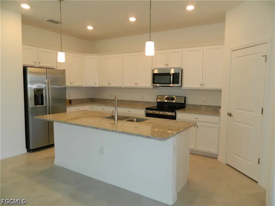 3447 Menores Way, Fort Myers, FL 33905 - #3