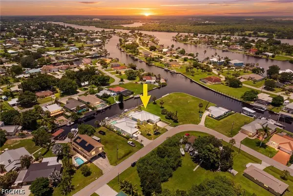 13454 Caribbean Boulevard, Fort Myers, FL 33905