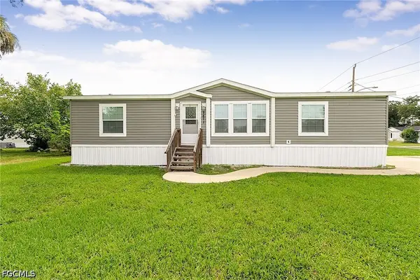 2471 Brownell Court, North Fort Myers, FL 33917