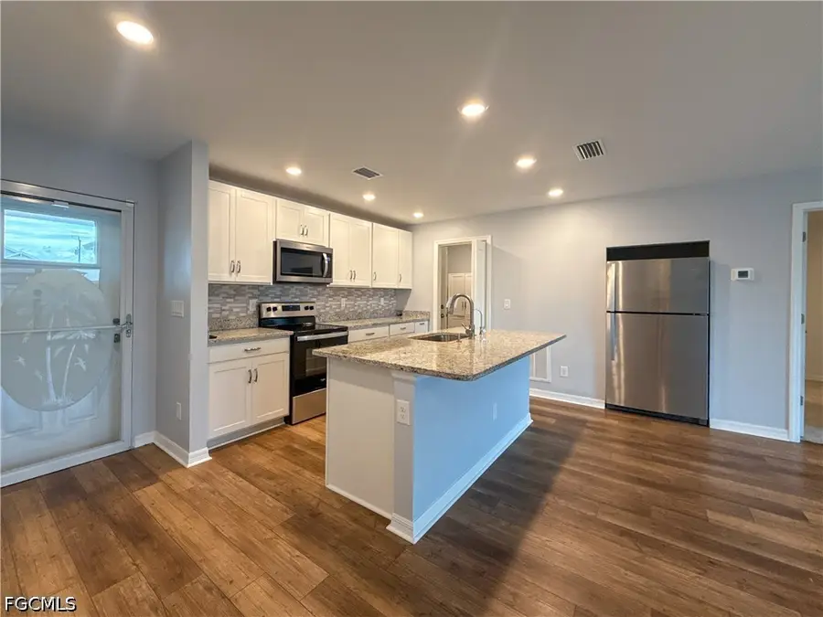 3010 NE 6th Place, Cape Coral, FL 33909 - #3