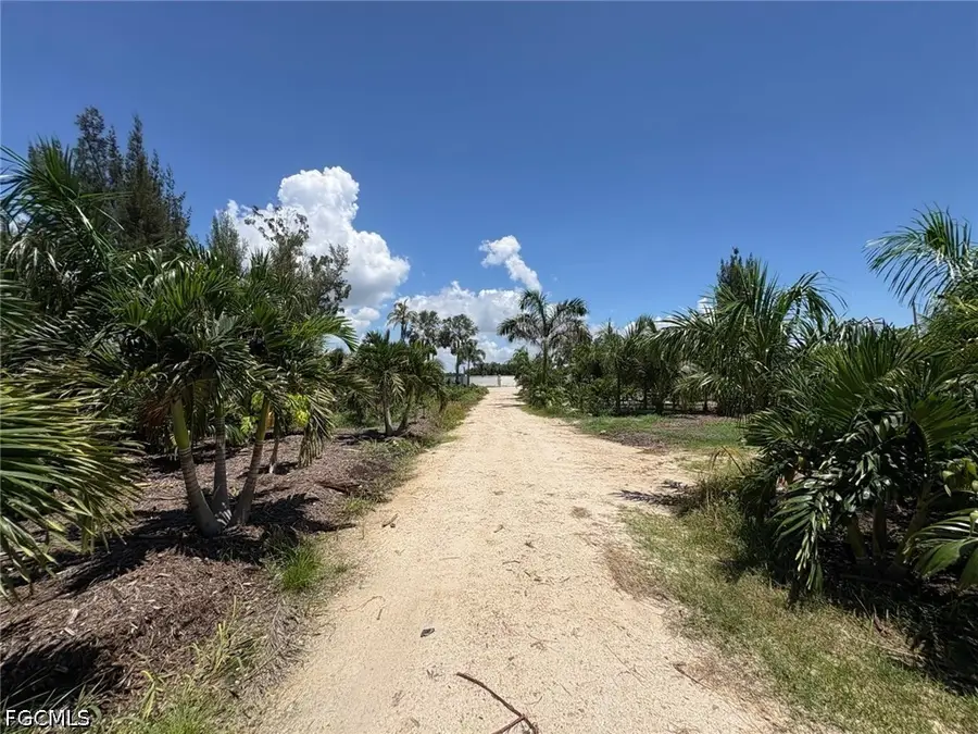 CORNER LOT, Saint James City, FL 33956 - #3
