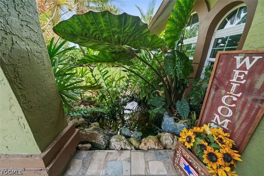 519 NW 26th Place, Cape Coral, FL 33993 - #2
