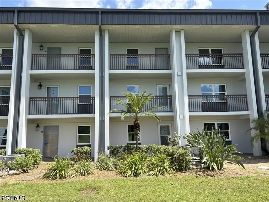 1740 Pine Valley Drive #115, Fort Myers, FL 33907 - #3