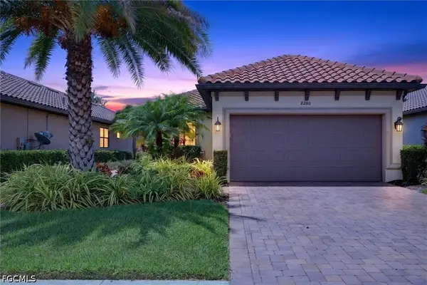 8280 Lucello Terrace N, Naples, FL 34114