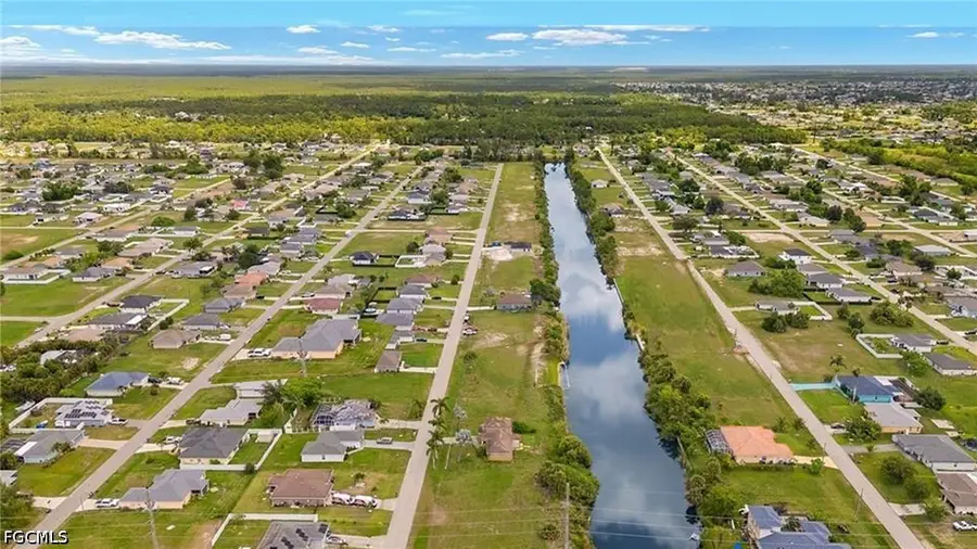 1732 NW 10th Place, Cape Coral, FL 33993 - #3