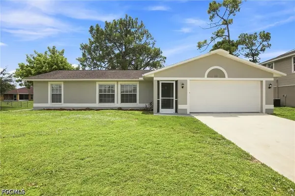 3901 16th Street W, Lehigh Acres, FL 33971