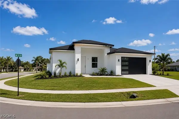 377 Kingston Drive E, Fort Myers, FL 33905