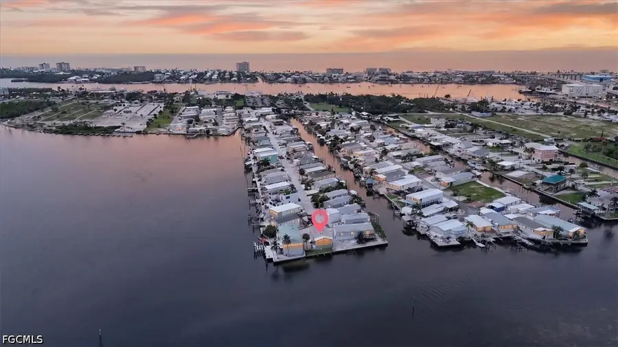 43 Emily Lane, Fort Myers Beach, FL 33931 - #3