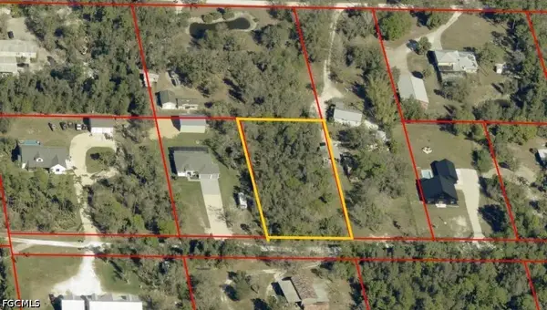 11851 Pine Avenue, Fort Myers, FL 33905