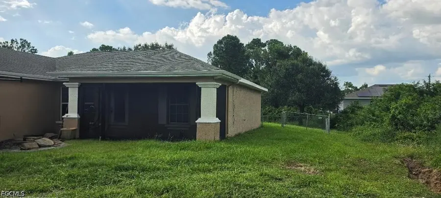 3202 54th Street W, Lehigh Acres, FL 33971 - #3