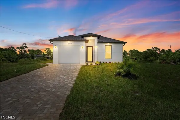 2919 Meadow Road, Lehigh Acres, FL 33974