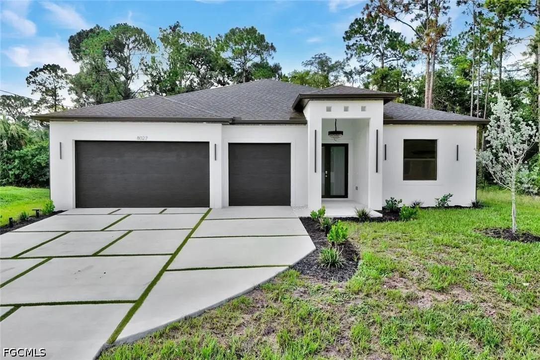 8027 Royal Circle, Labelle, FL 33935 - #1