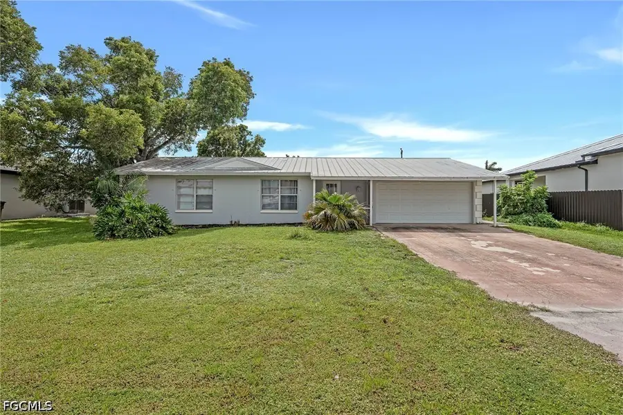 2506 SE 8th Avenue, Cape Coral, FL 33904 - #2