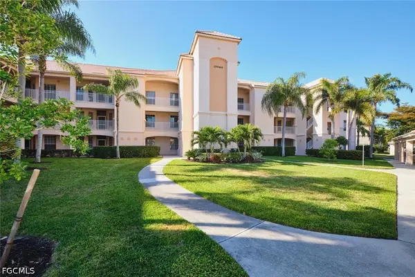 17040 Willowcrest Way #301, Fort Myers, FL 33908