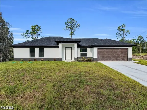 863 Burrows Avenue, Lehigh Acres, FL 33974