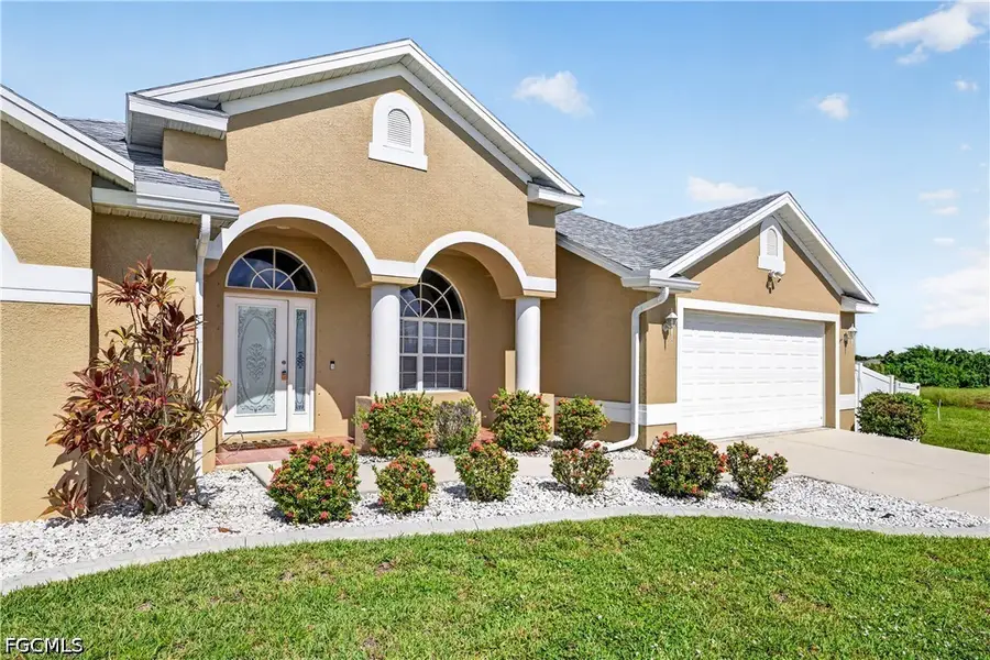 2 NW 29th Place, Cape Coral, FL 33993 - #3