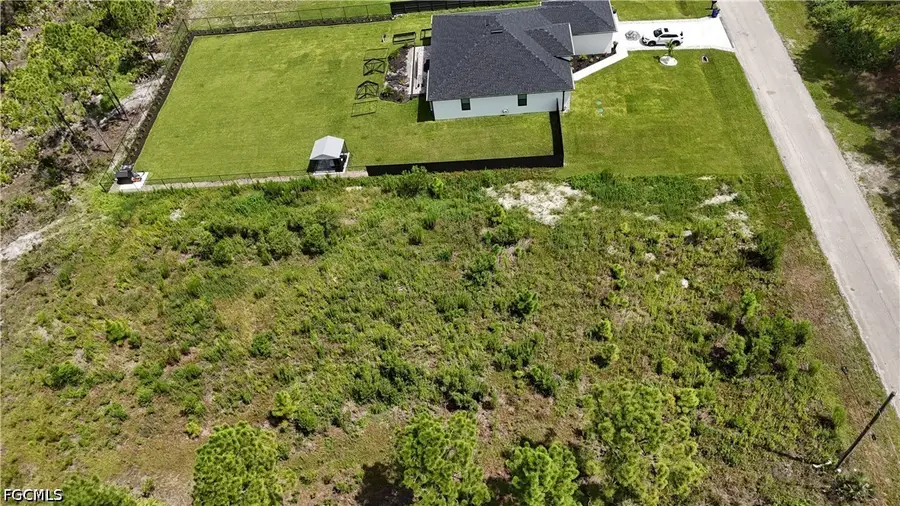 911 Oak Avenue, Lehigh Acres, FL 33972 - #2