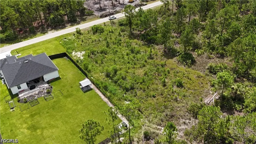 911 Oak Avenue, Lehigh Acres, FL 33972 - #3