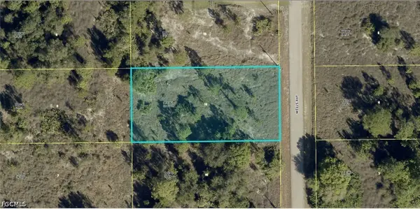 1913 Wells Avenue, Lehigh Acres, FL 33972