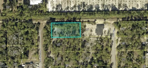 2320 Wellington Avenue, Alva, FL 33920