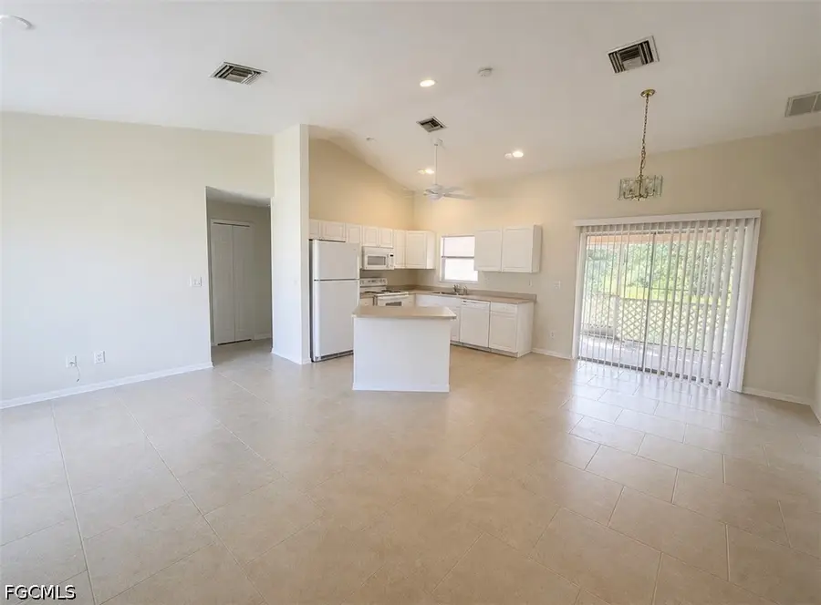 573 Bourse Circle, Lehigh Acres, FL 33974 - #3