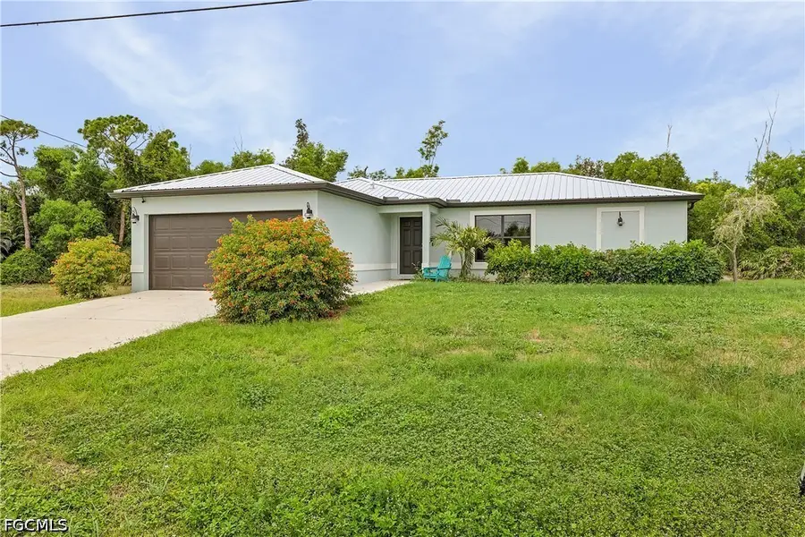 11463 Oakland Drive, Bokeelia, FL 33922 - #2