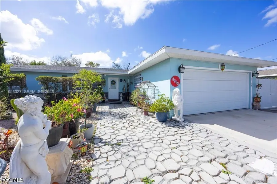1526 NE 4th Terrace, Cape Coral, FL 33909 - #2