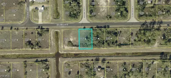 1230 Isabella Street E, Lehigh Acres, FL 33974