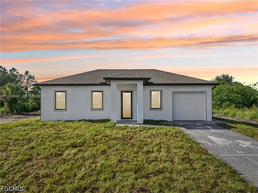 4402 E 19th Street, Lehigh Acres, FL 33972 - #1