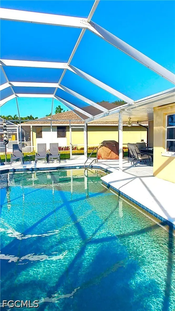3010 SE 18th Place, Cape Coral, FL 33904 - #1