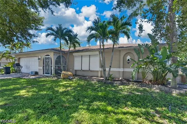 202 SE 20th Court, Cape Coral, FL 33990