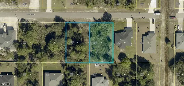 2607 39th Street W, Lehigh Acres, FL 33971