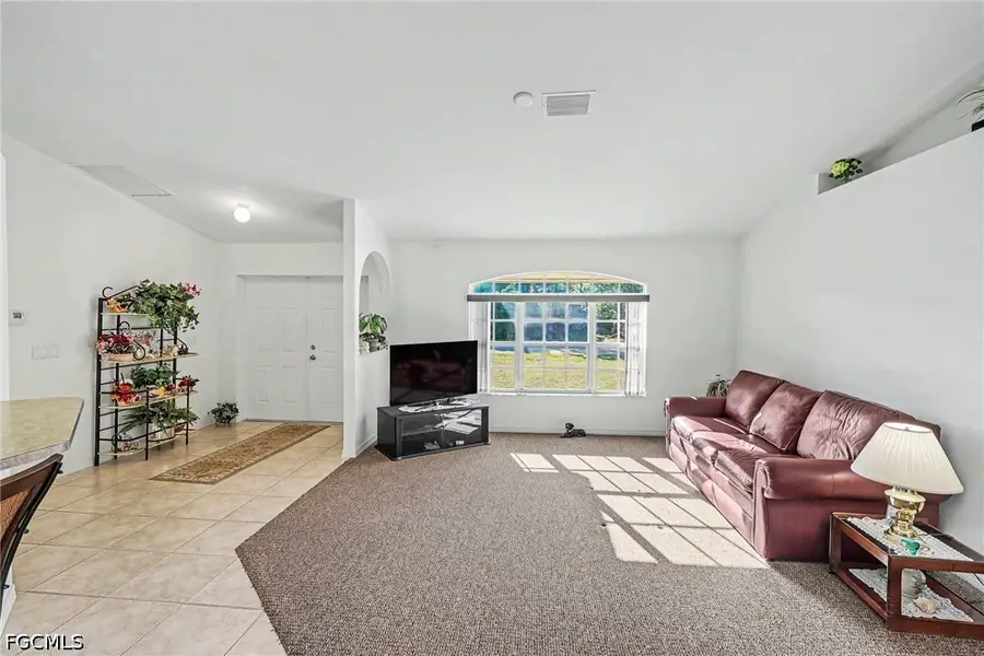 1108 SE 13th Place, Cape Coral, FL 33990 - #2