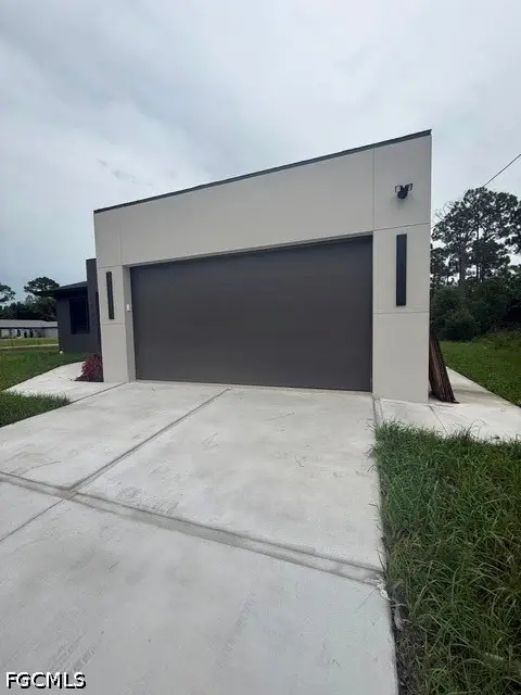 722 Roosevelt Avenue, Lehigh Acres, FL 33936 - #3