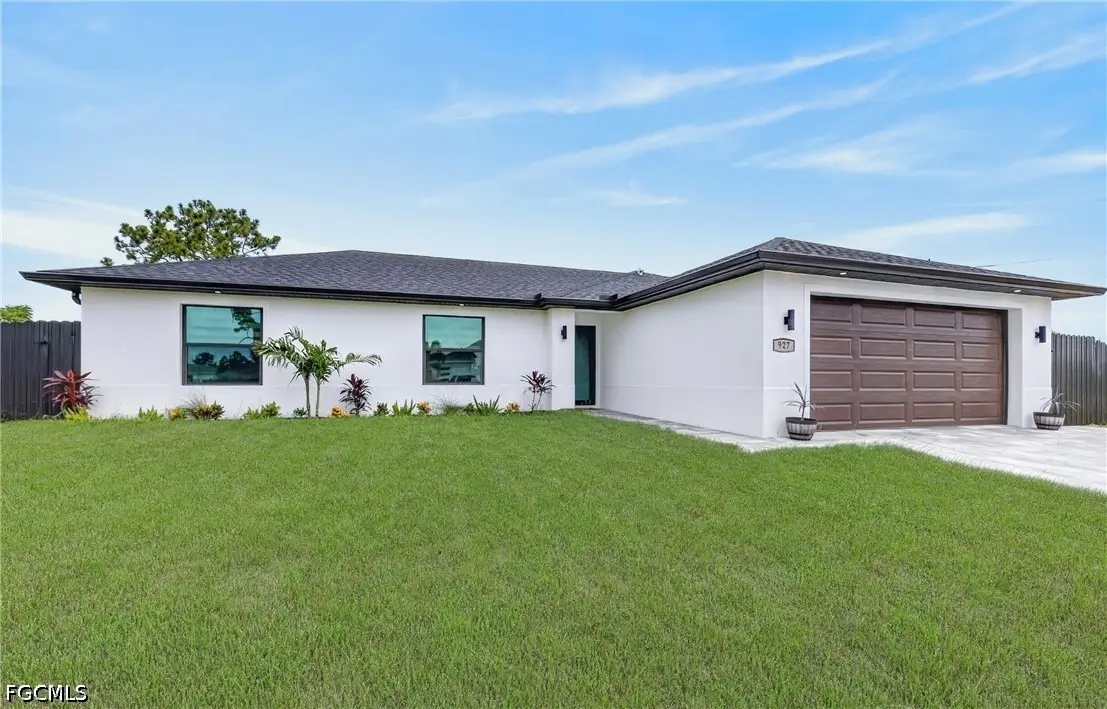 927 NE 32nd Terrace, Cape Coral, FL 33909 - #1