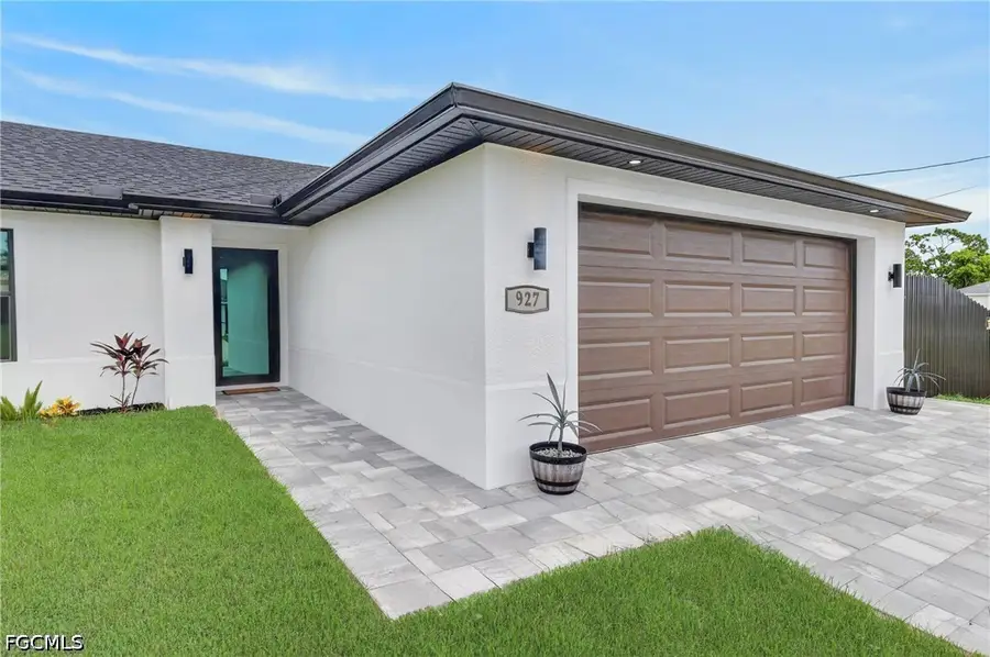 927 NE 32nd Terrace, Cape Coral, FL 33909 - #3