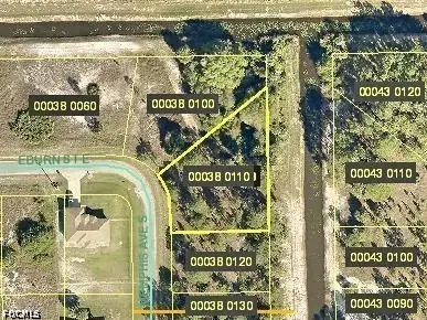 933 Memphis Avenue, Lehigh Acres, FL 33974 - #1