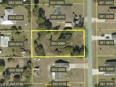 613 Greenwood Avenue, Lehigh Acres, FL 33972