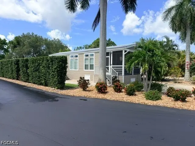 5234 Cypress Trail Resort Circle, Fort Myers, FL 33905 - #2