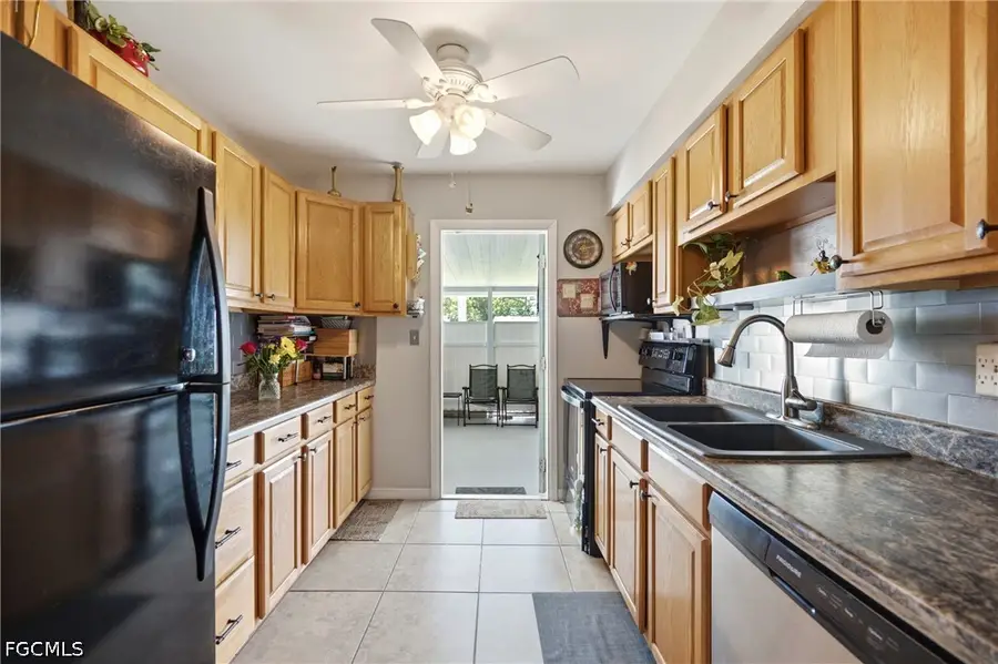 39 Desert Candle Circle, Lehigh Acres, FL 33936 - #3