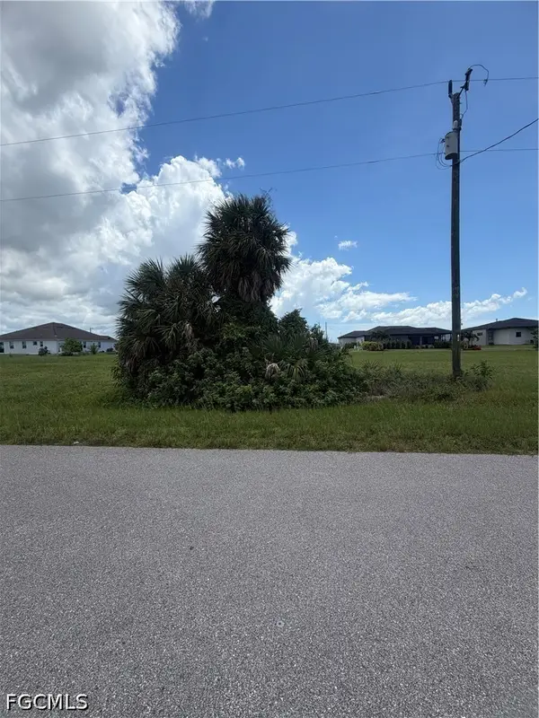 4012 NW 38th Lane, Cape Coral, FL 33993