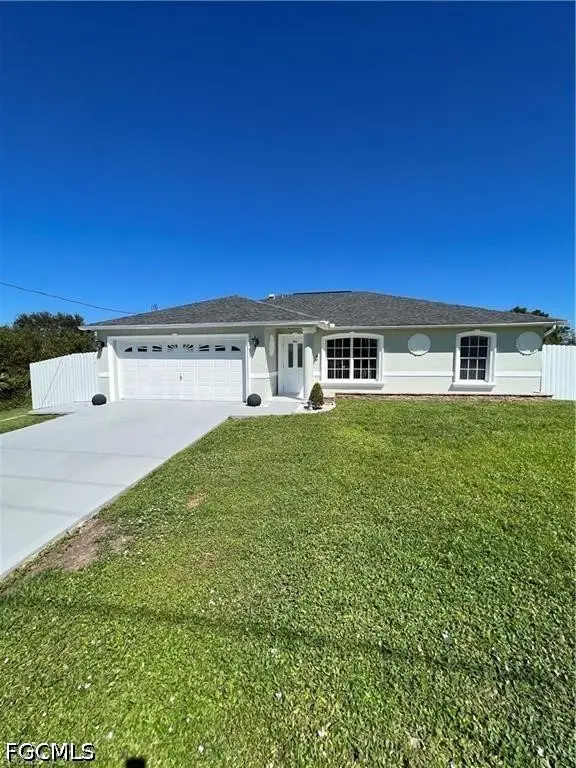 3804 12th Street W, Lehigh Acres, FL 33971