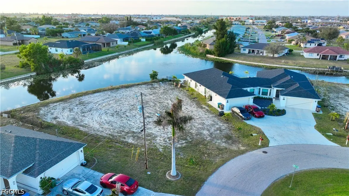 817 SW 8th Street, Cape Coral, FL 33991 - #1