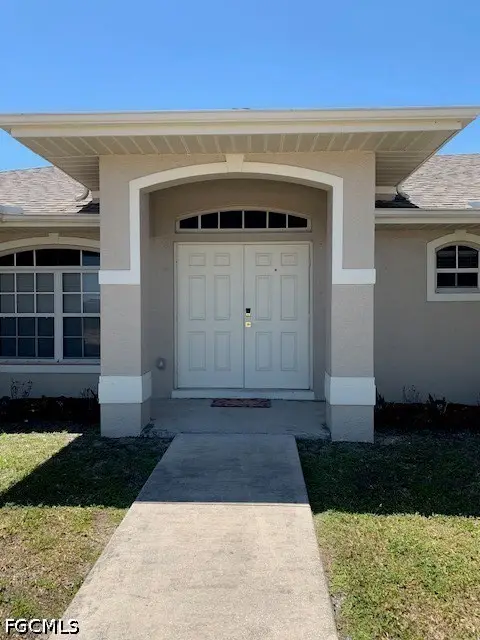 420 NE 15th Terrace, Cape Coral, FL 33909 - #2