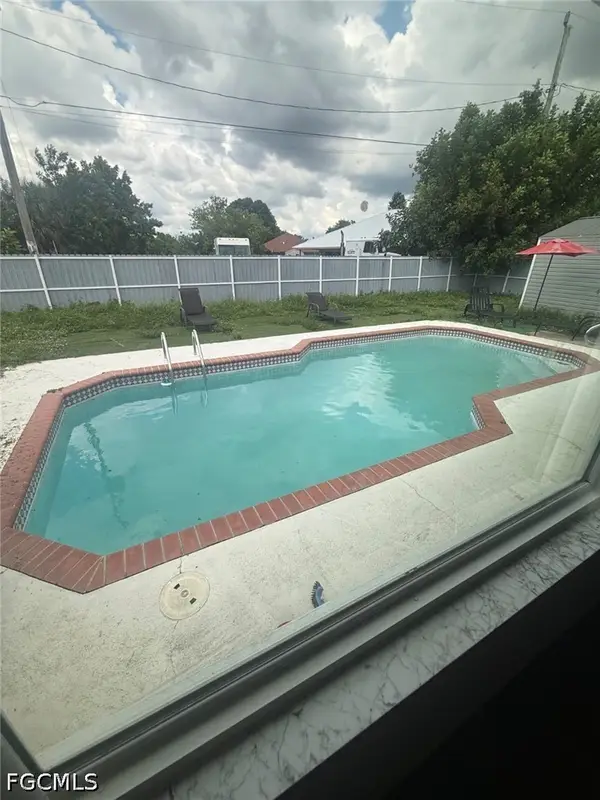 129 E Lake Drive, Lehigh Acres, FL 33936