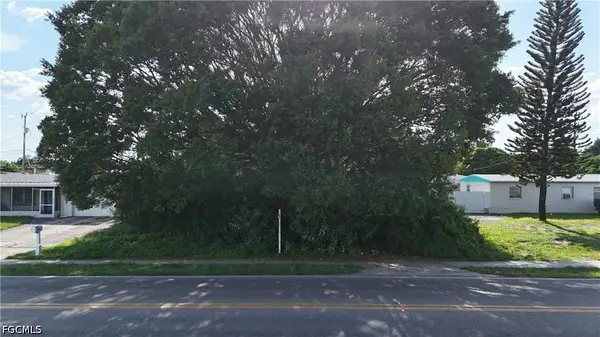 203 Alabama Road S, Lehigh Acres, FL 33936