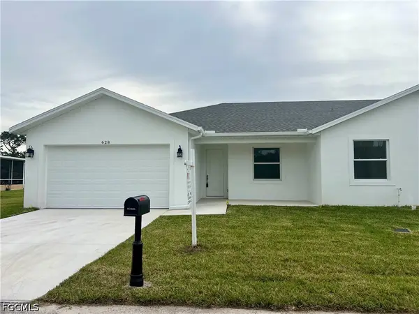 628 Falls Lane, Lehigh Acres, FL 33974
